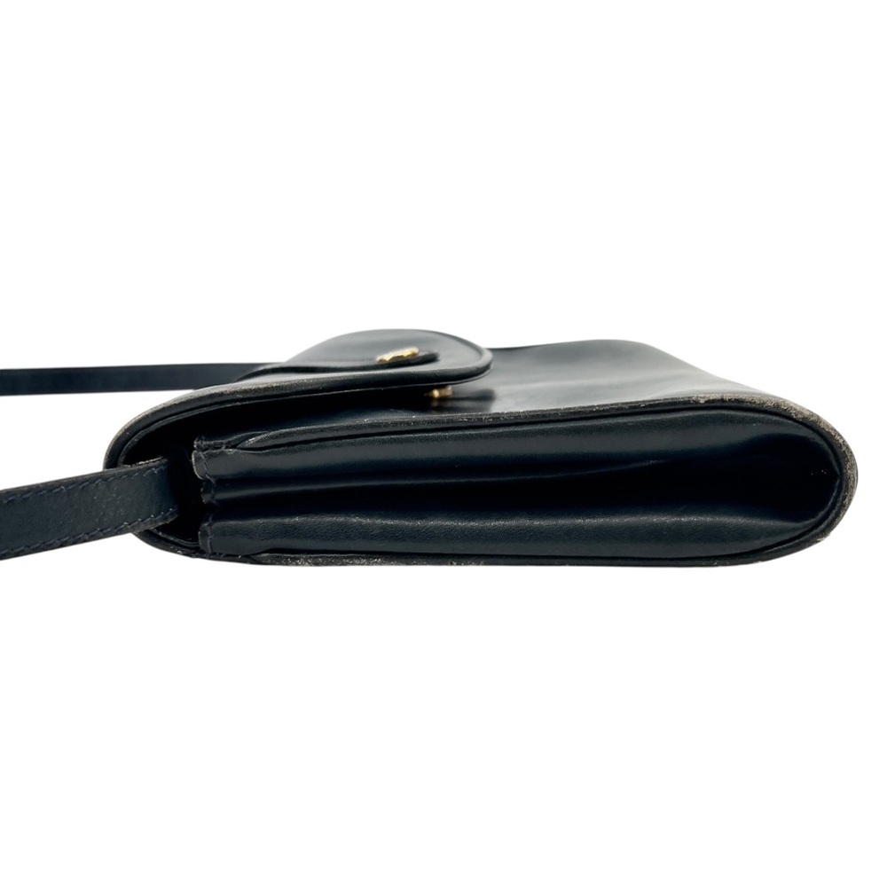 GUCCI Authenticated Vintage Black Interlocking G Leather Crossbody Bag - Picture 3 of 16